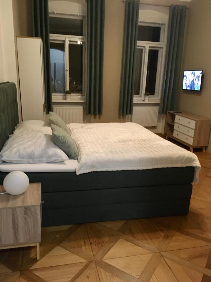 Apartment Vertigo Karlovy Vary Bagian luar foto